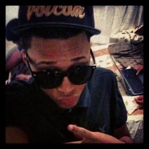 Meet your Posher, Luis